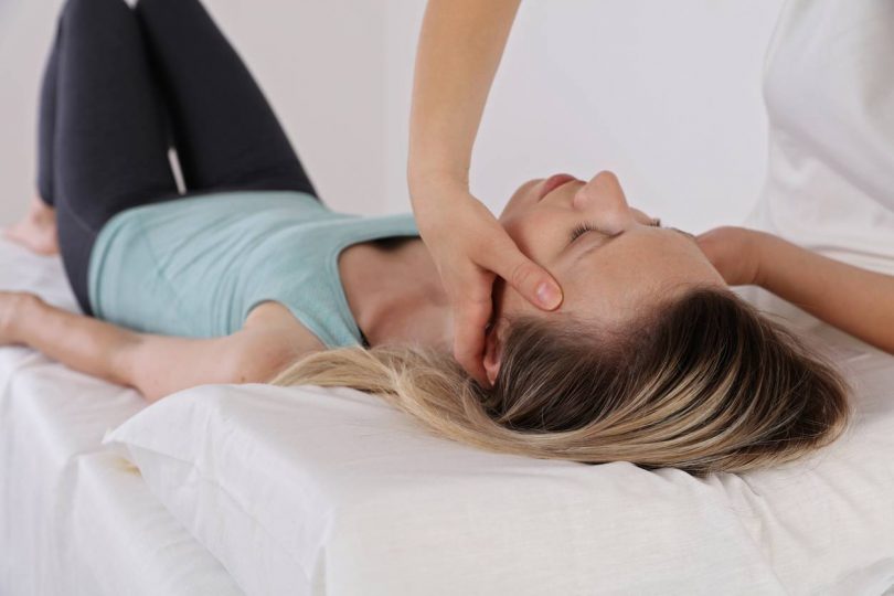 Acupression, massage