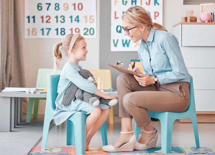 L'orthophoniste, des tâches aussi bien administratives que médicales 